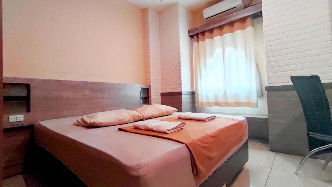 Hotel Syariah Larismanis Σεμαράνγκ Εξωτερικό φωτογραφία